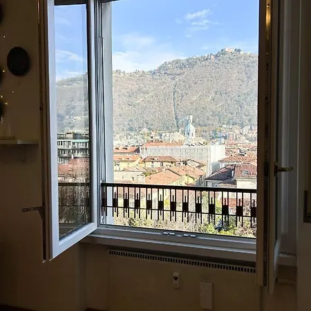 View * Como